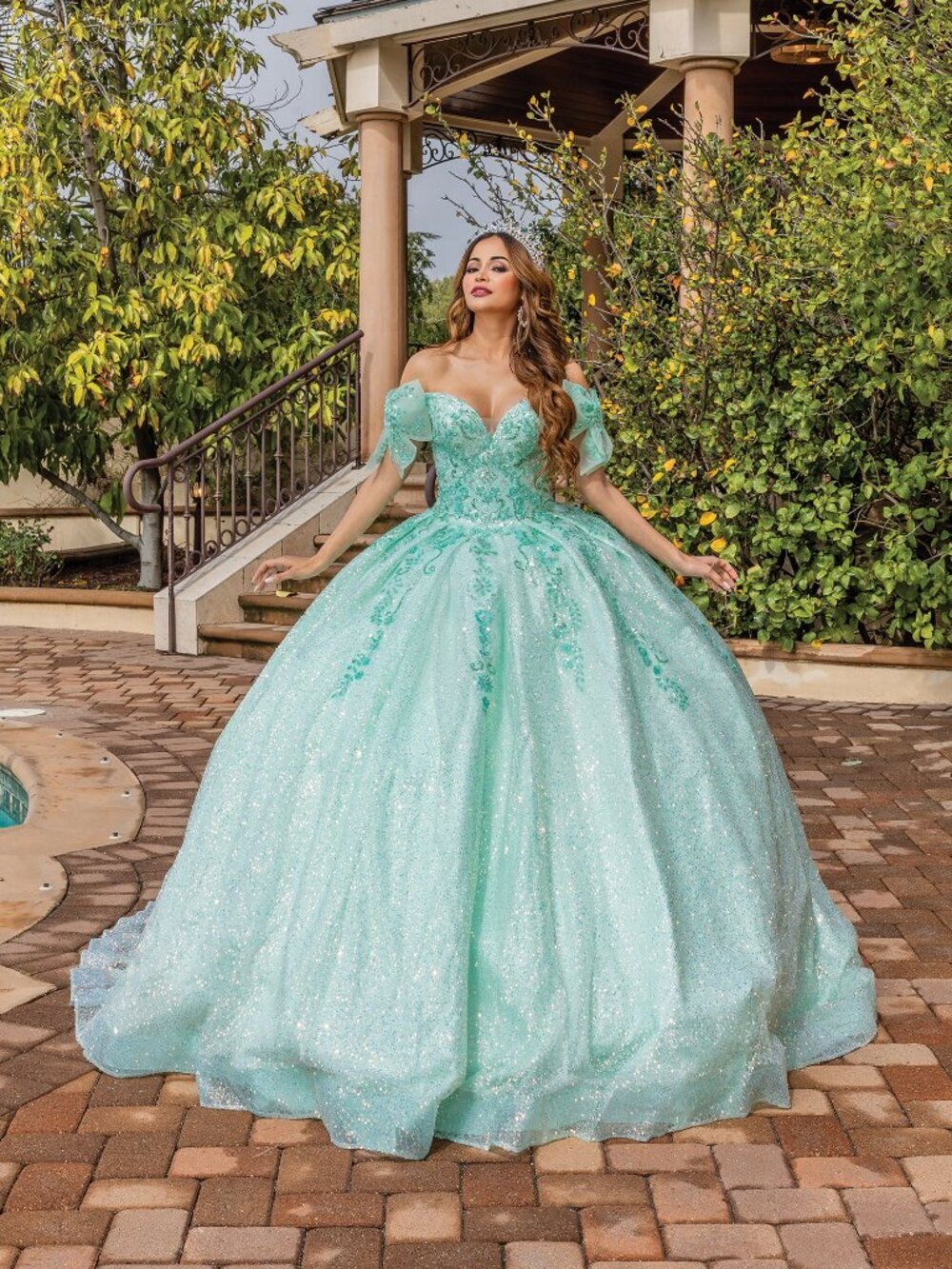 NEW MINT Evening Gown Floor Length Formal Elegant Stunning 1804